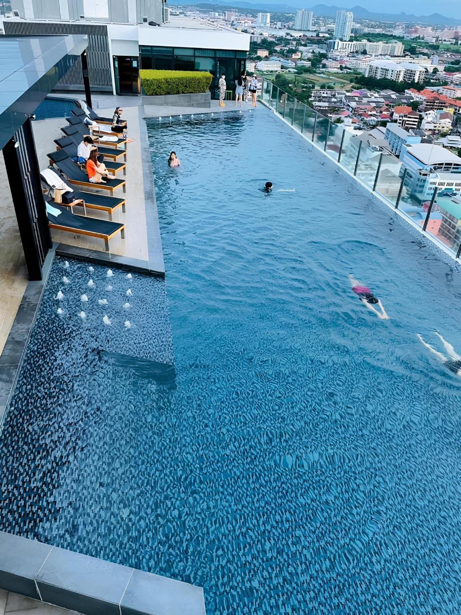 Apartament Great Location With Infinity Pool - Central Pattaya Zewnętrze zdjęcie